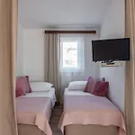 Apartment With Parking Mendula Medulin アパート メドゥリン