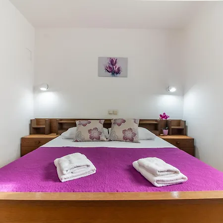 Apartment Cozy Mendula *