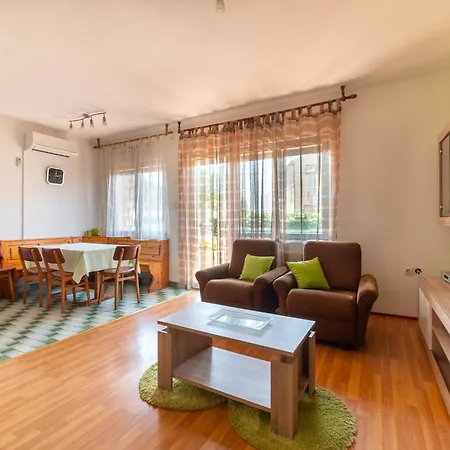 Apartment Cozy Mendula Medulin
