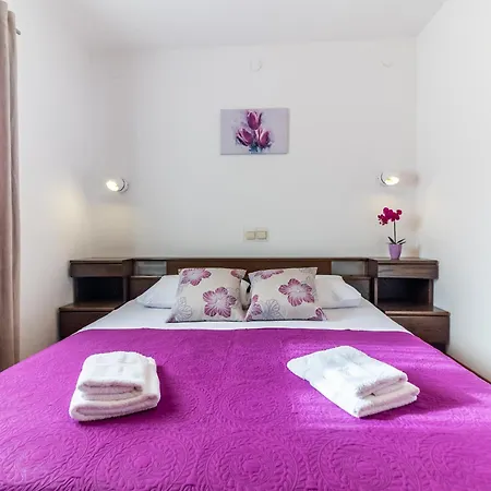 Cozy Mendula Apartment