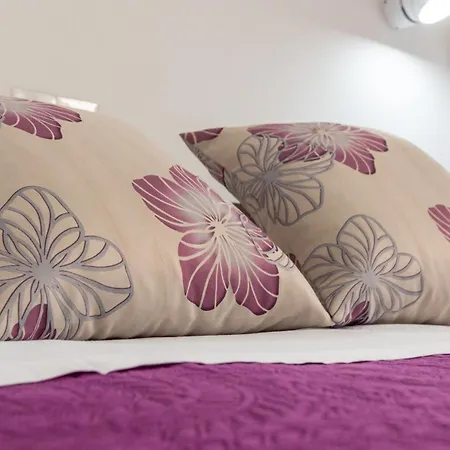 Cozy Mendula Apartment